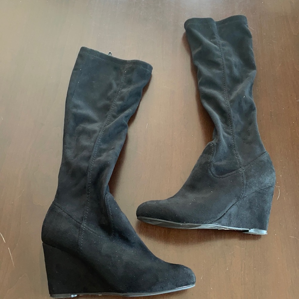 Black 3 inch Wedge Boots tall Le Chateau